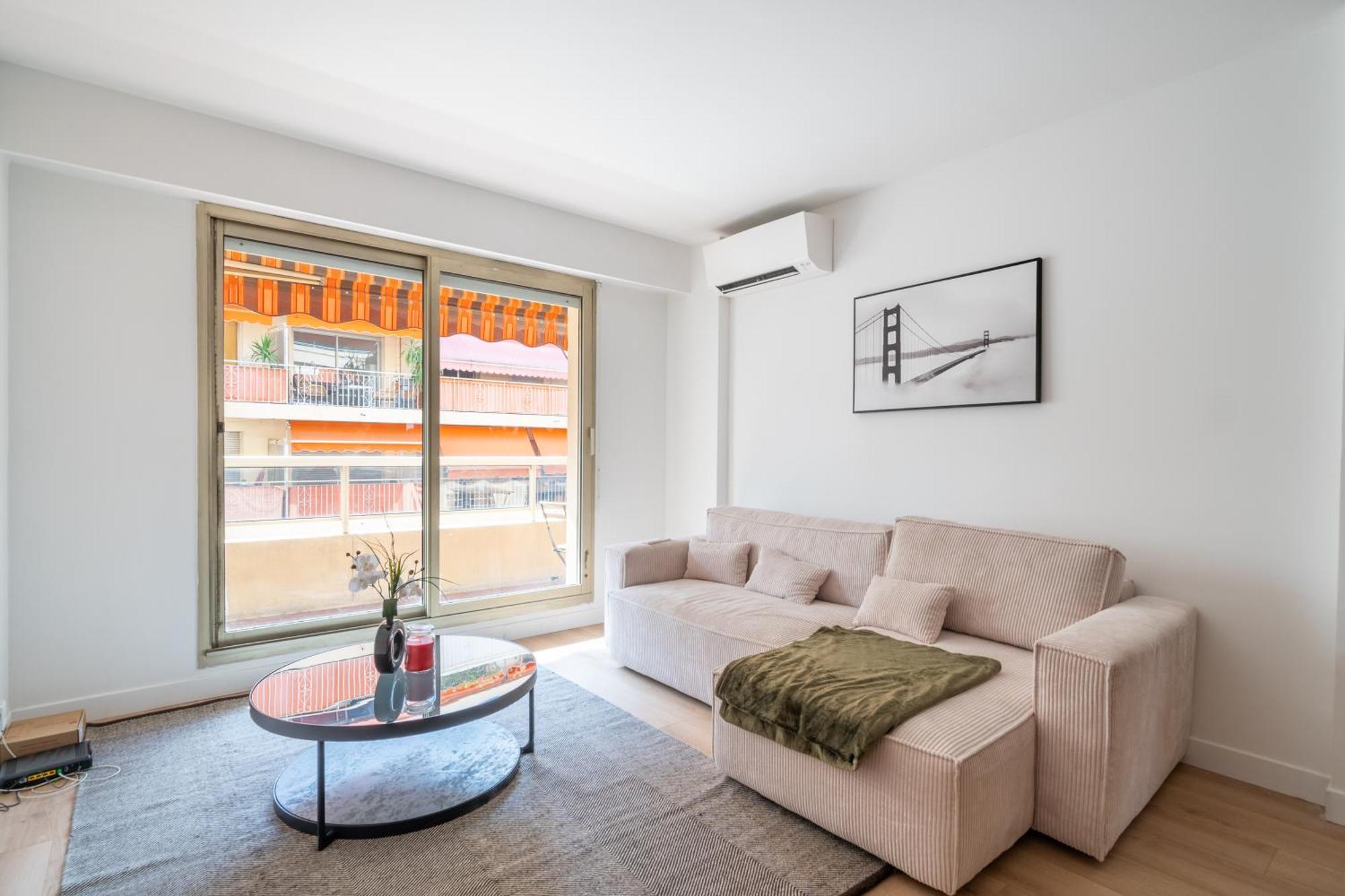 Near Old Town And Apartment Fully Renovated Niza Exterior foto